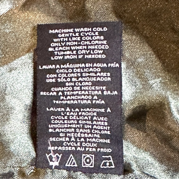 🎉 HOST PICK 🎉Girls’ Members Only Bomber Jacket in camo green and pink. Kids 12 - Picture 12 of 15